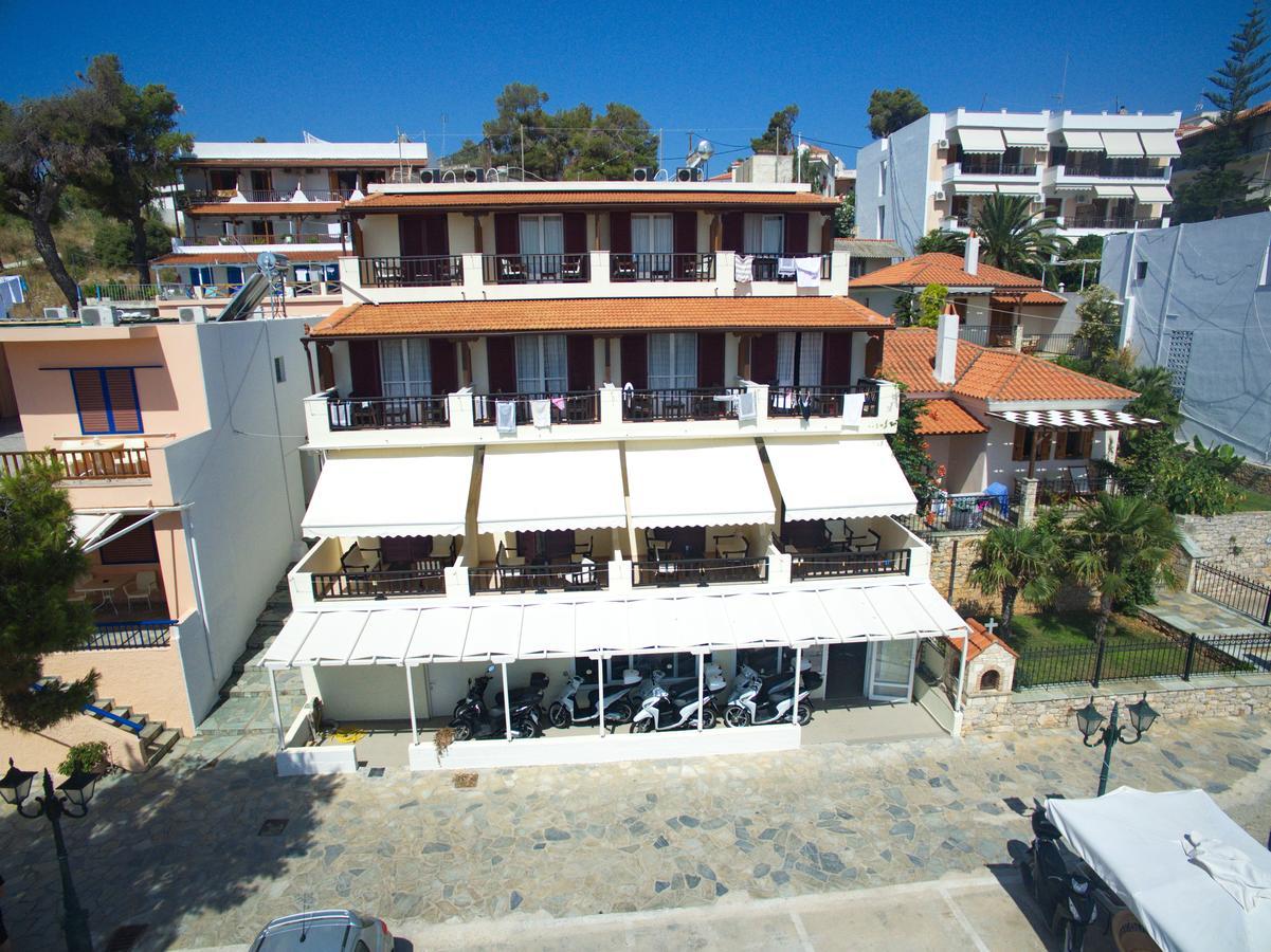 Pansion Nikos Patitiri Exterior foto
